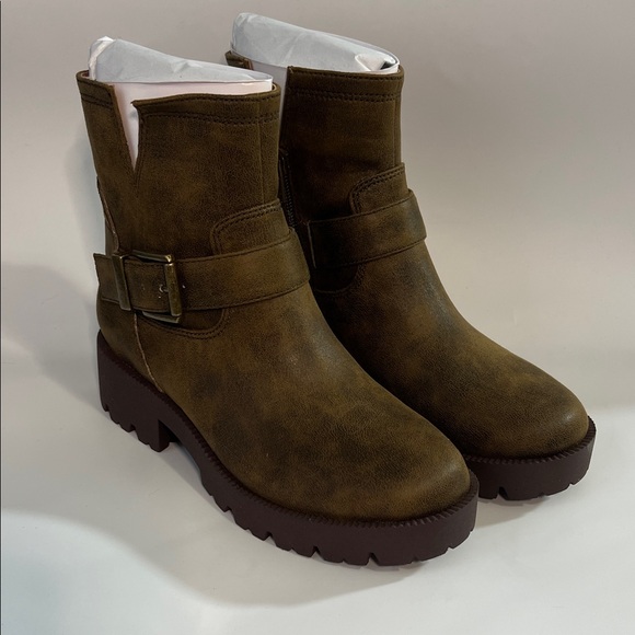 Zodiac Shoes - Zodiac Miller Bear Brown Ankle Boots with Buckle Detail - 5M